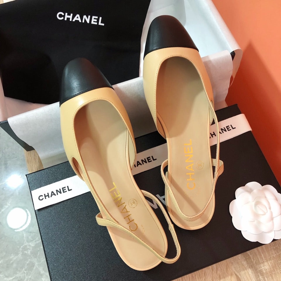 Жіночі зручні шкіряні сандалі Chanel