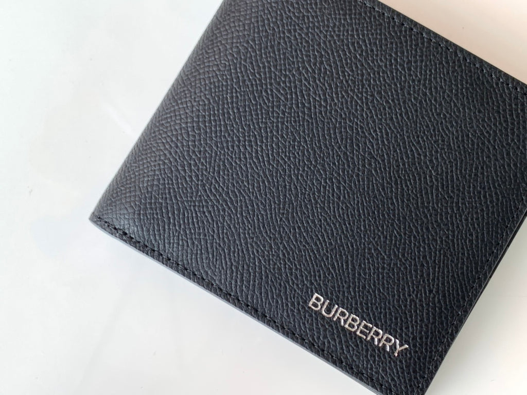 Гаманець Burberry із зернистої натуральної шкіри — фото 4