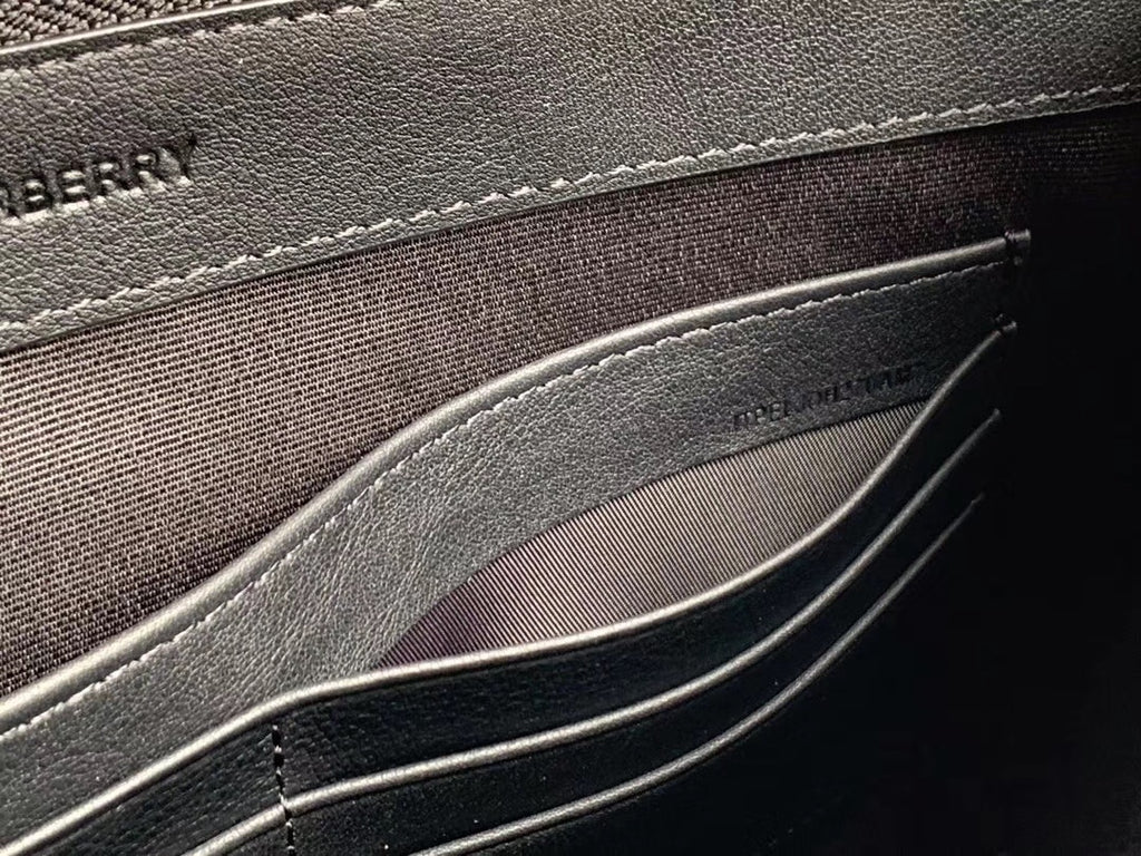 Клатч Burberry TB із зернистої натуральної шкіри — фото 8