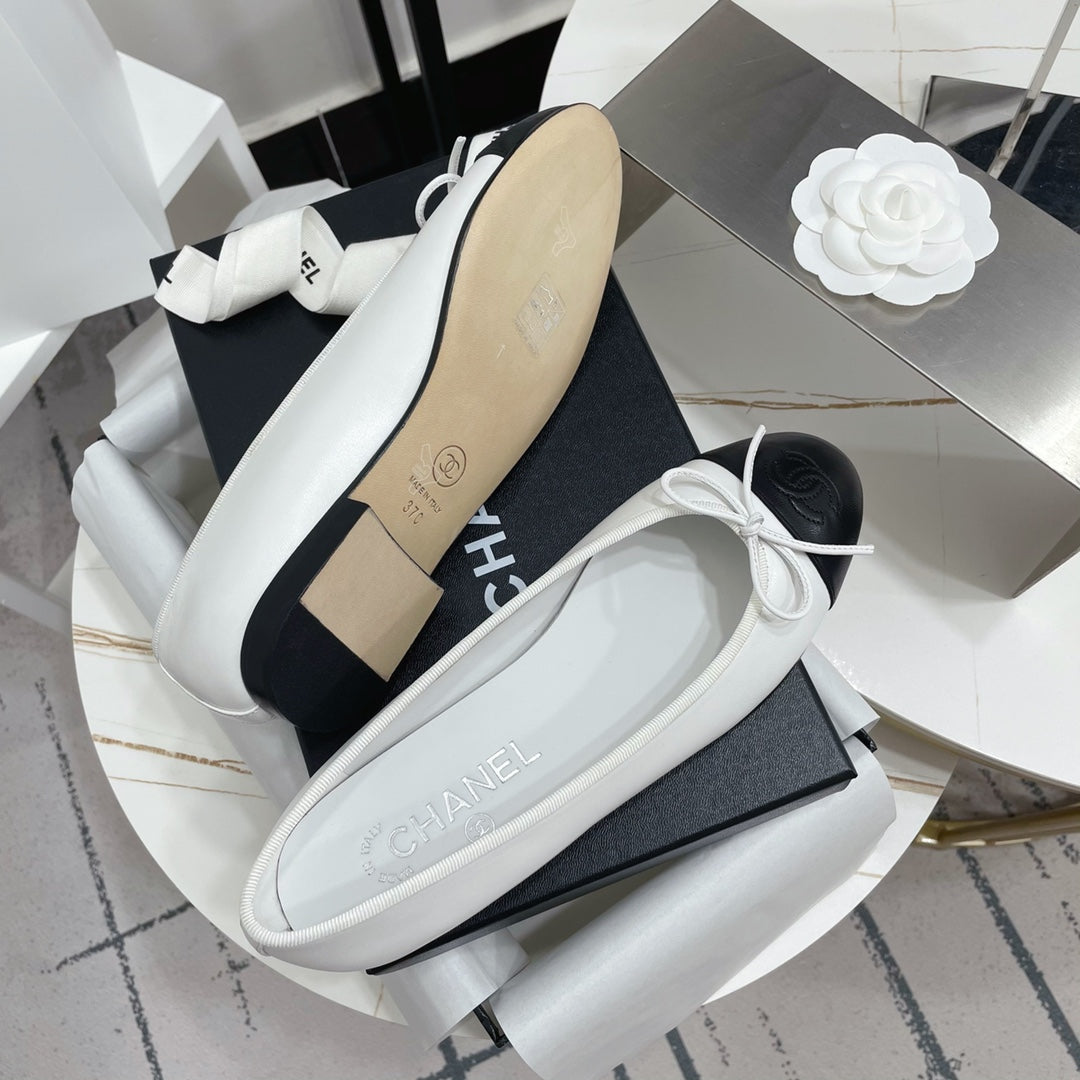 Жіночі лаконічні шкіряні балетки Chanel Ballet рожеві