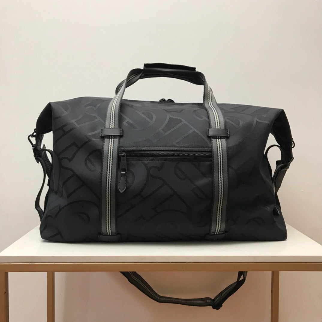 Дорожня сумка Burberry TB з нейлону й натуральної шкіри — фото 6