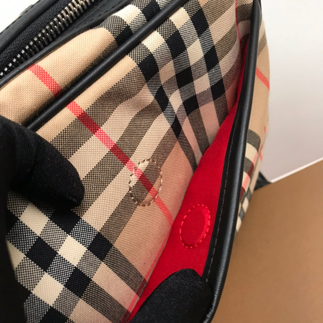 Сумка через плече Burberry Vintage — фото 5