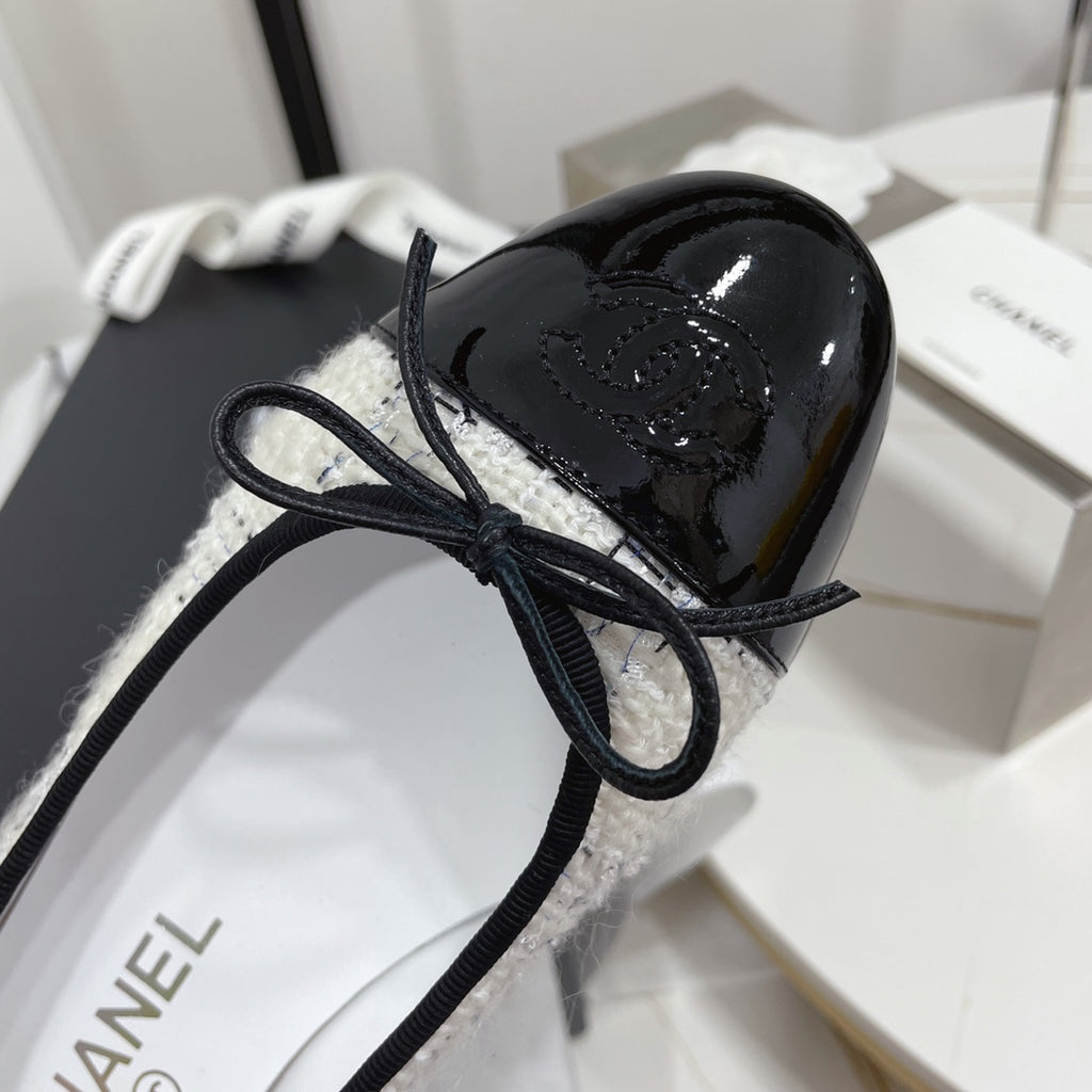 Жіночі лаконічні шкіряні балетки Chanel Ballet рожеві