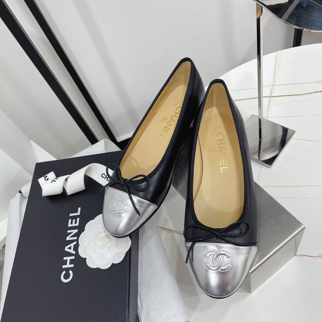 Жіночі лаконічні шкіряні балетки Chanel Ballet рожеві