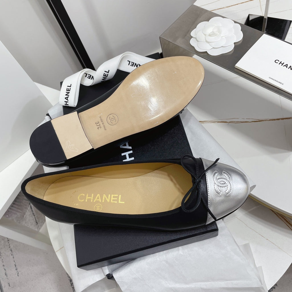 Жіночі лаконічні шкіряні балетки Chanel Ballet рожеві