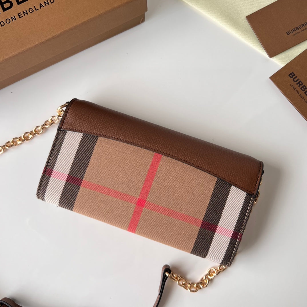 Гаманець на ланцюжку Burberry Horseferry зі шкіри — фото 4