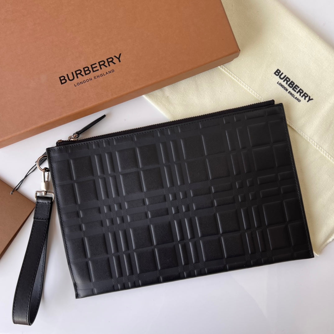 Клатч Burberry із зернистої натуральної шкіри — фото 2