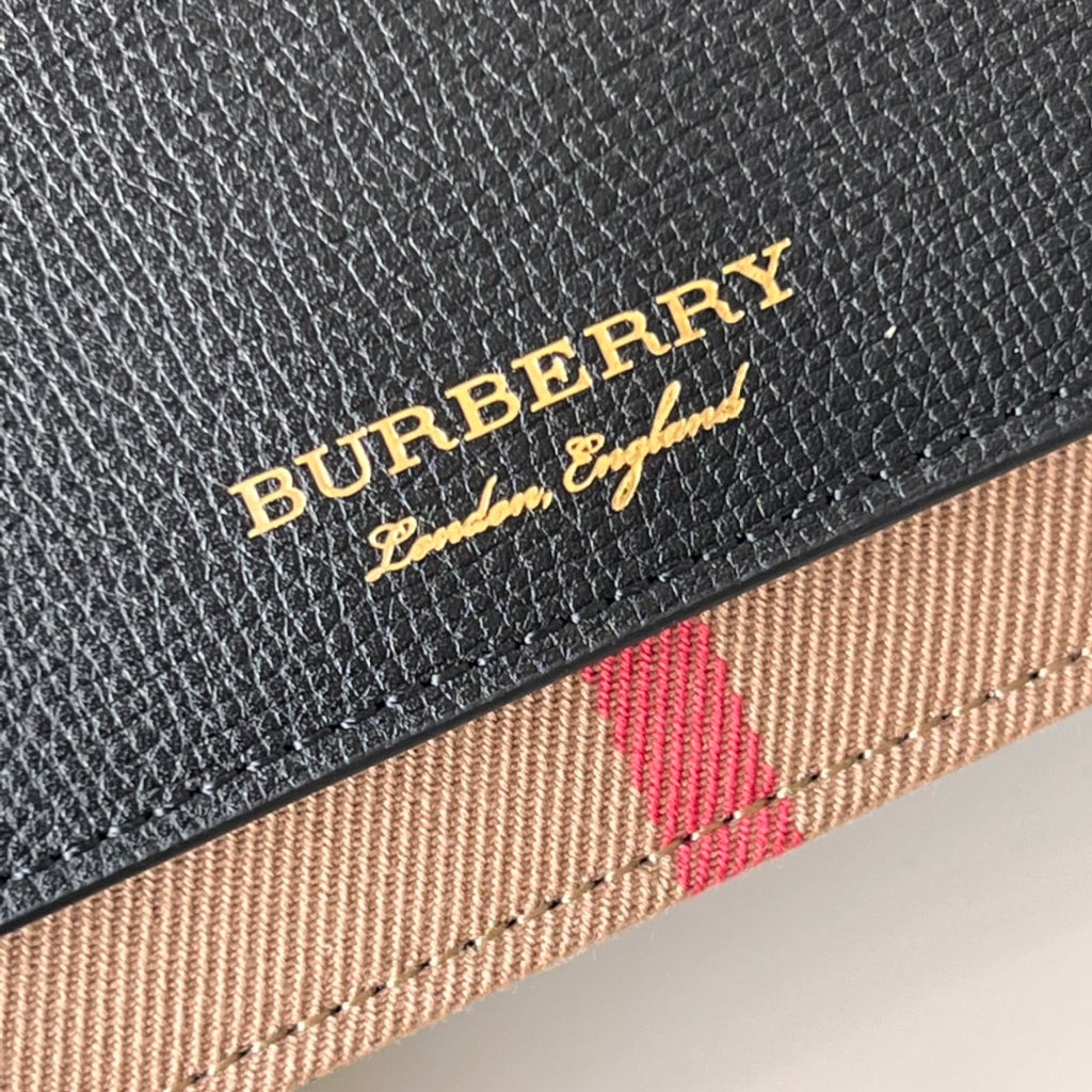 Клатч Burberry House із зернистої натуральної шкіри — фото 5