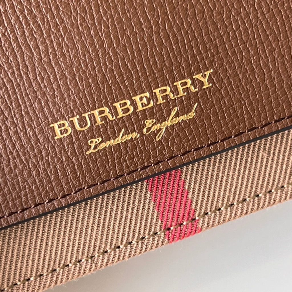 Клатч Burberry House із зернистої натуральної шкіри — фото 6