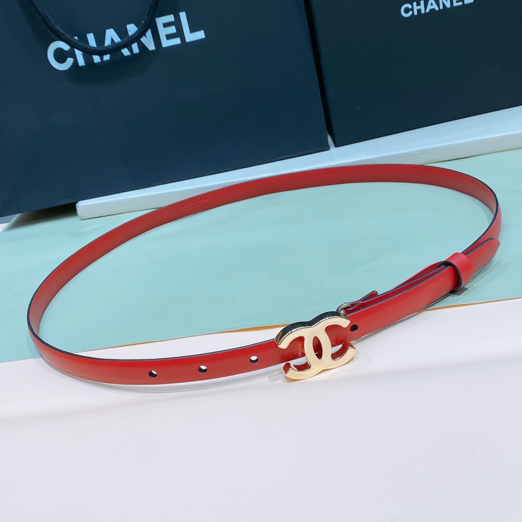 Ремінь Chanel з натуральної телячої шкіри