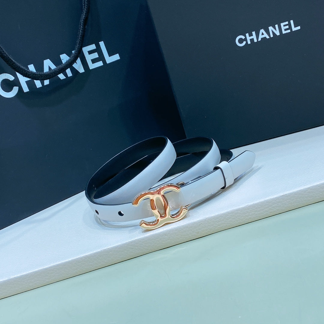 Ремінь Chanel з натуральної телячої шкіри