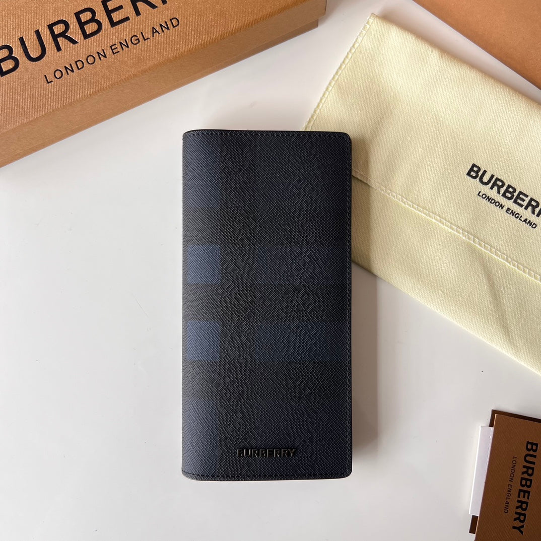 Гаманець Burberry London із зернистої натуральної шкіри — фото 2