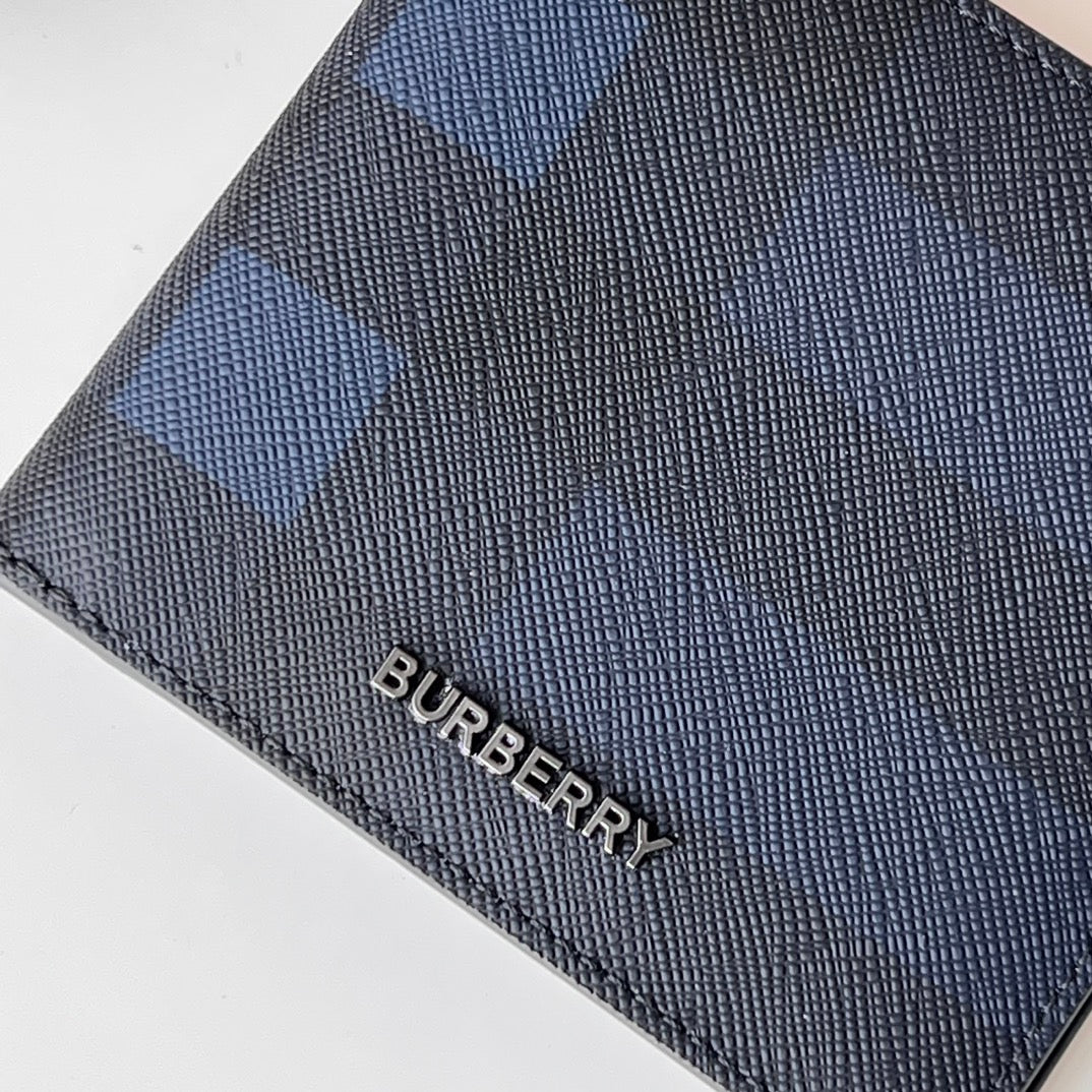 Гаманець Burberry London із зернистої натуральної шкіри — фото 5