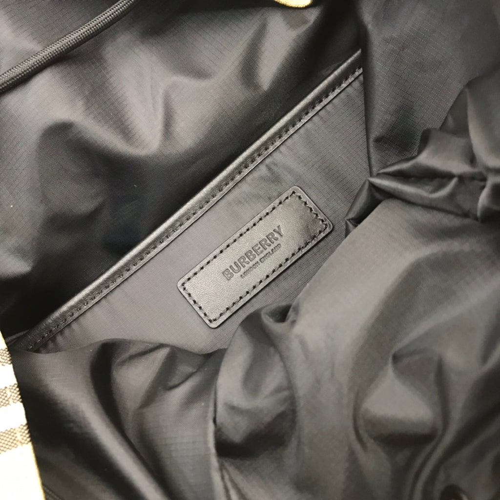 Сумка через плече Burberry — фото 9