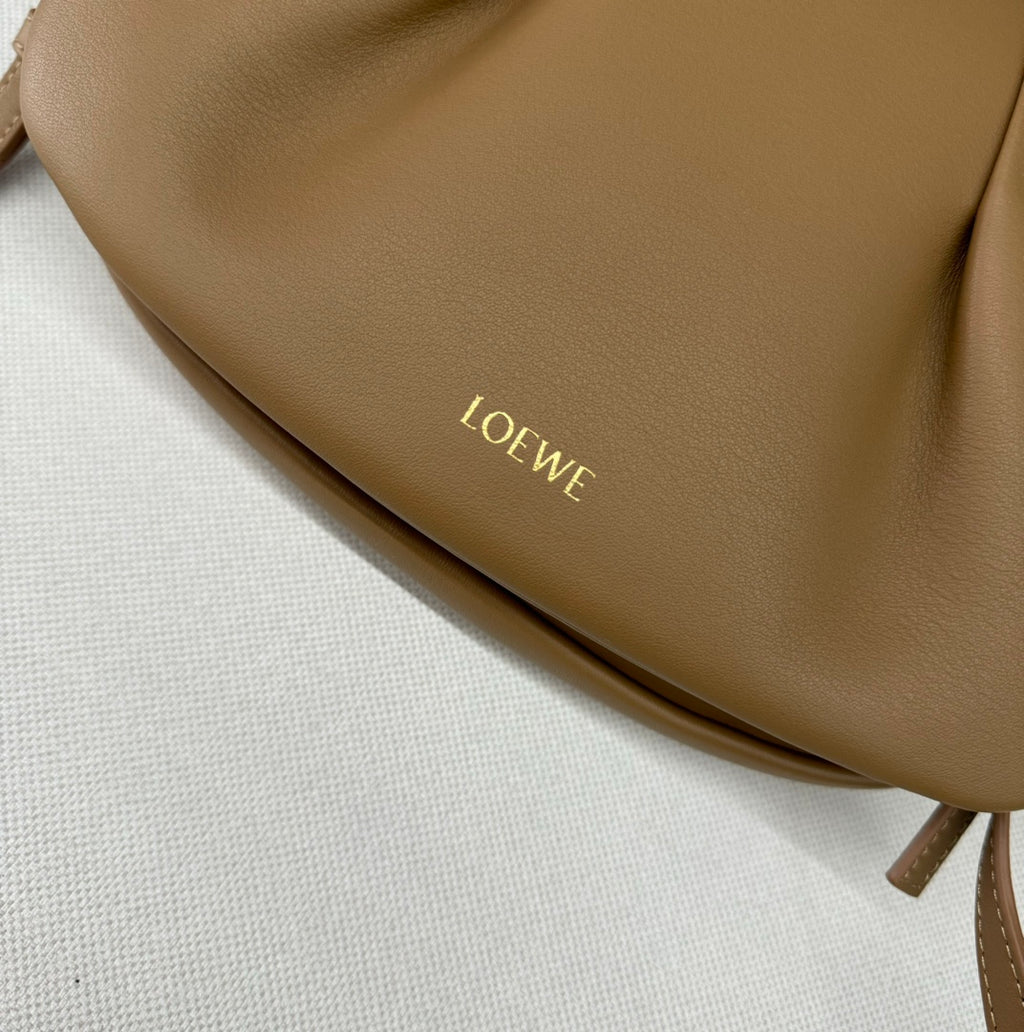 Жіноча сумка Loewe Flamenco Paseo 062317