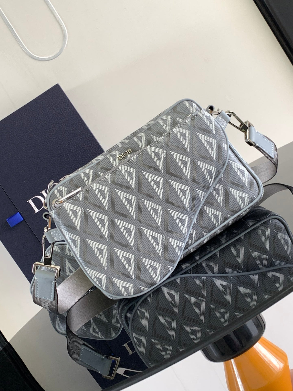 Сумка-трансформер Dior Saddle з натуральної шкіри — фото 1
