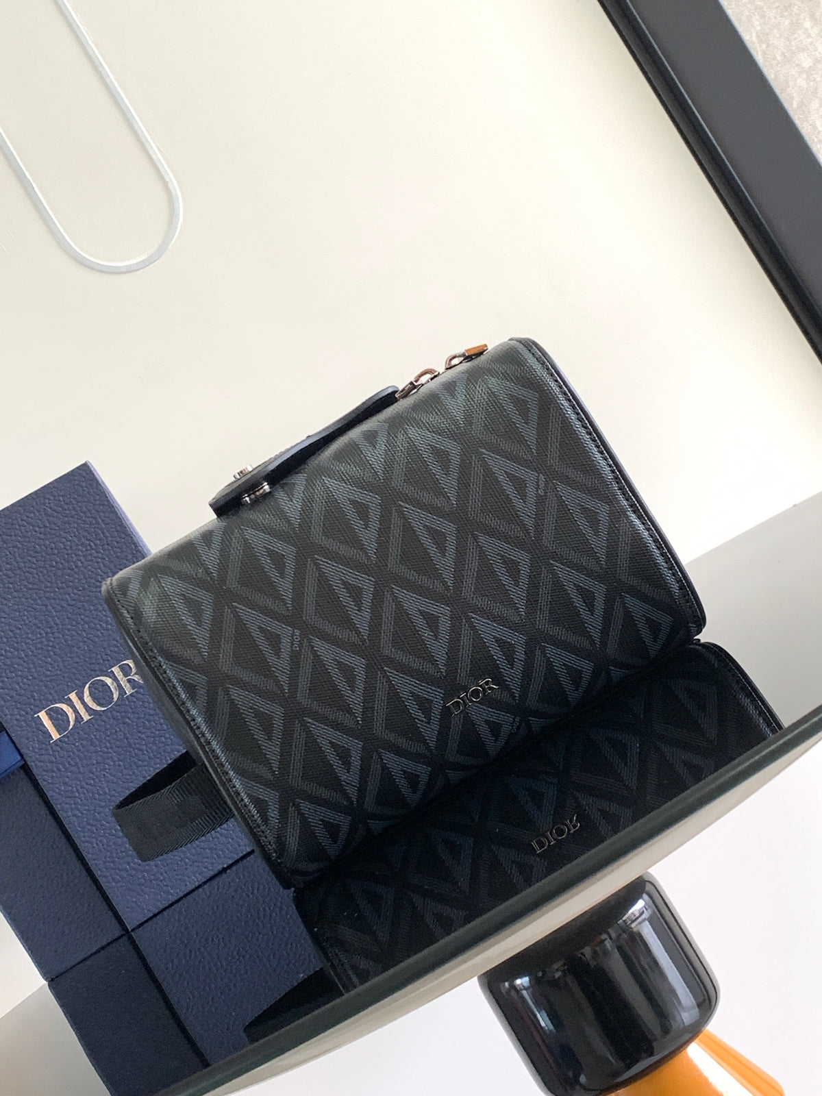 Дорожня сумка Dior Lingot з натуральної шкіри — фото 1