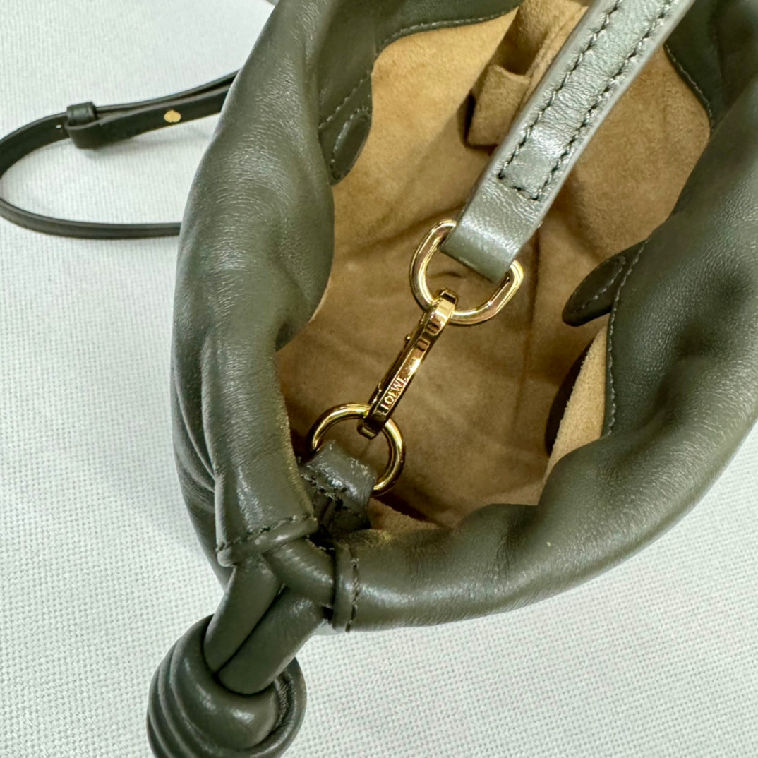 Жіноча сумка Loewe Flamenco 262333