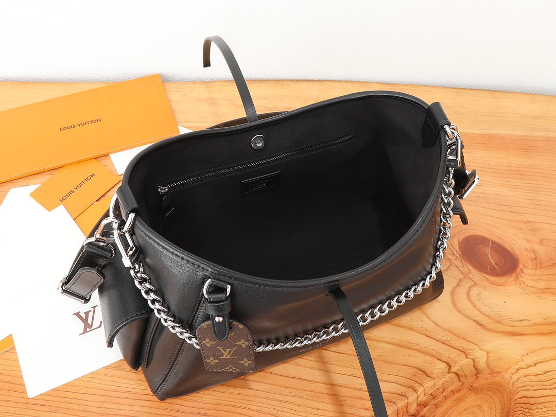 Жіноча сумка Louis Vuitton CarryAll