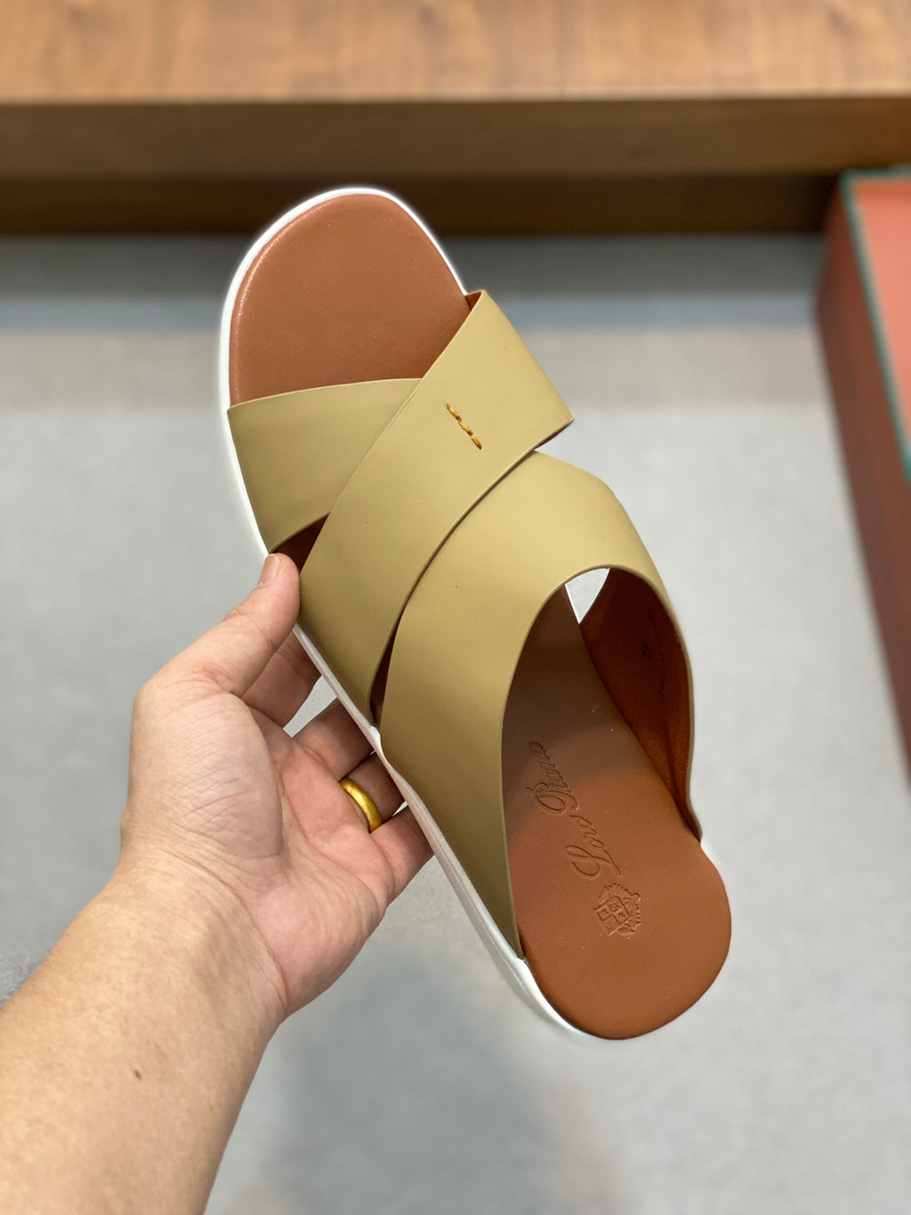 Шкіряні шльопанці Loro Piana