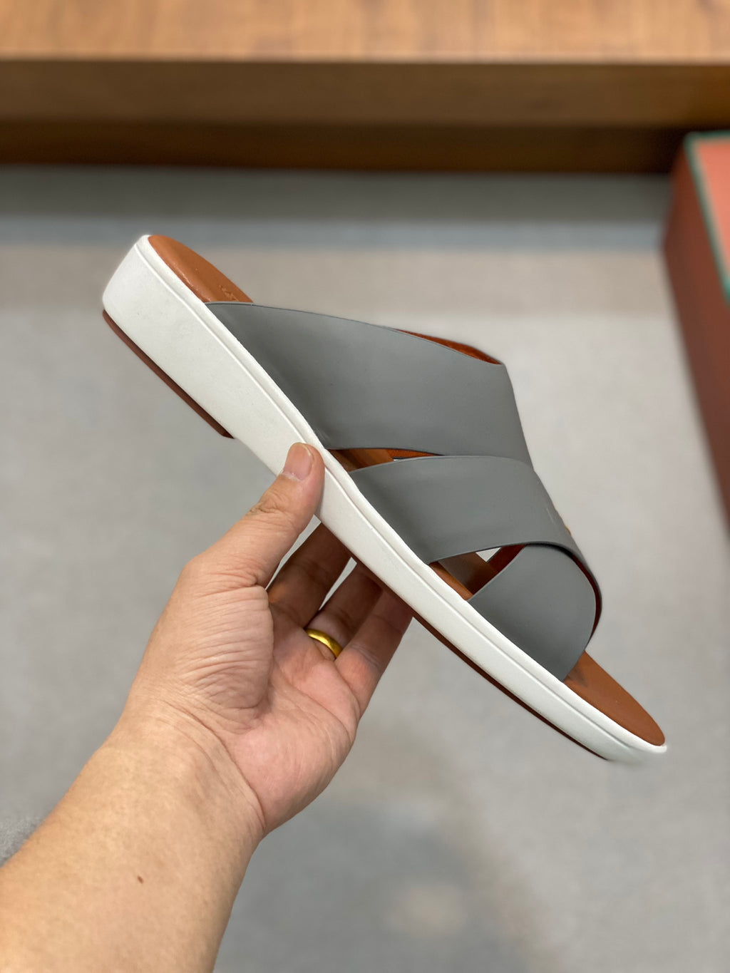 Шкіряні шльопанці Loro Piana