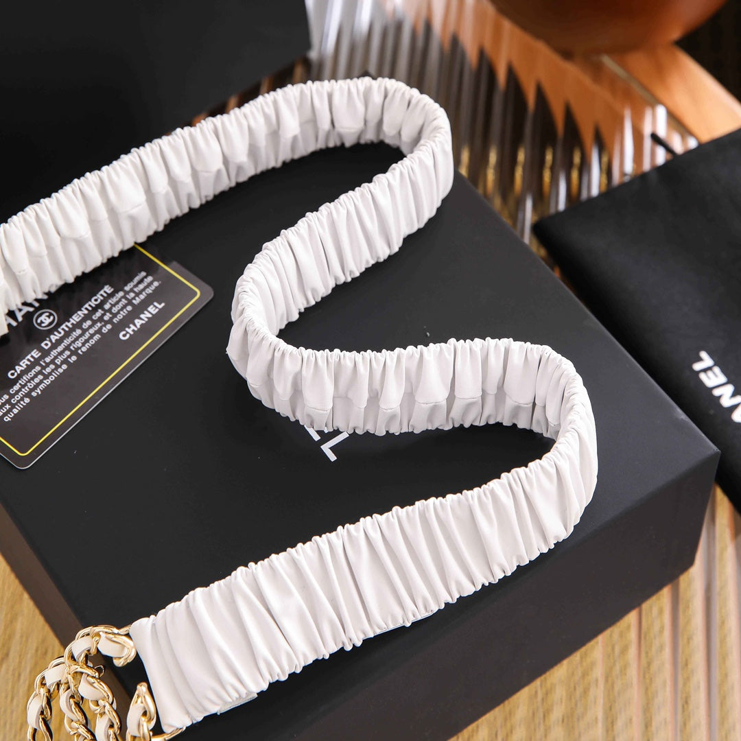 Ремінь Chanel з натуральної телячої шкіри
