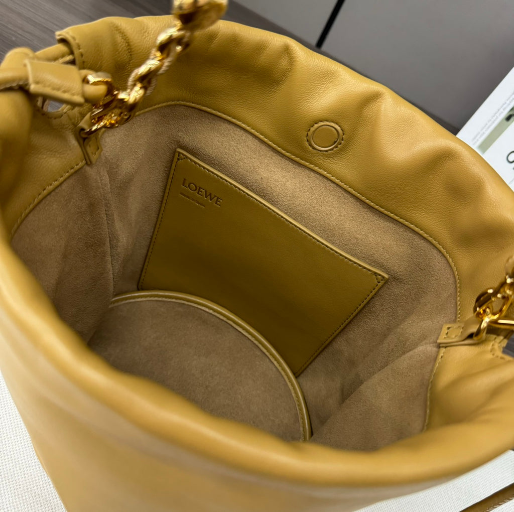 Жіноча сумка-відро Loewe Flamenco Anagram Montresor 012406