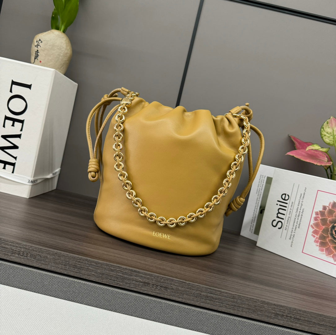 Жіноча сумка-відро Loewe Flamenco Anagram Montresor 012406