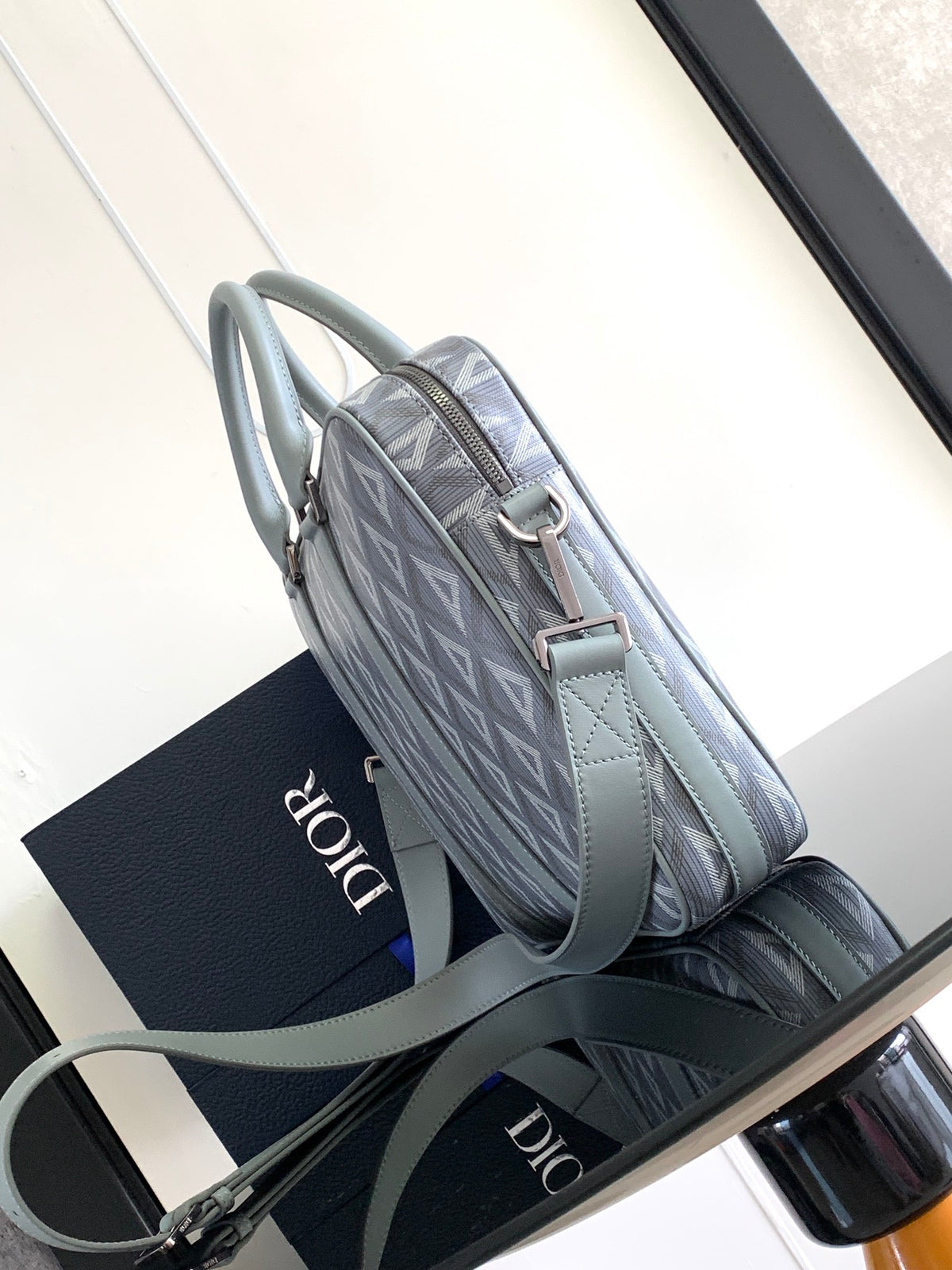 Портфель Dior з натуральної шкіри — фото 2