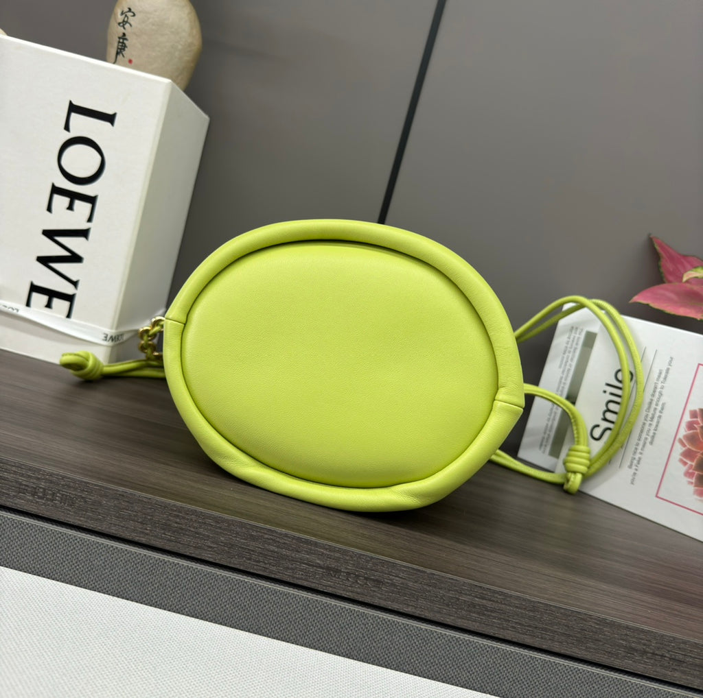 Жіноча сумка-відро Loewe Flamenco Anagram Montresor 012406
