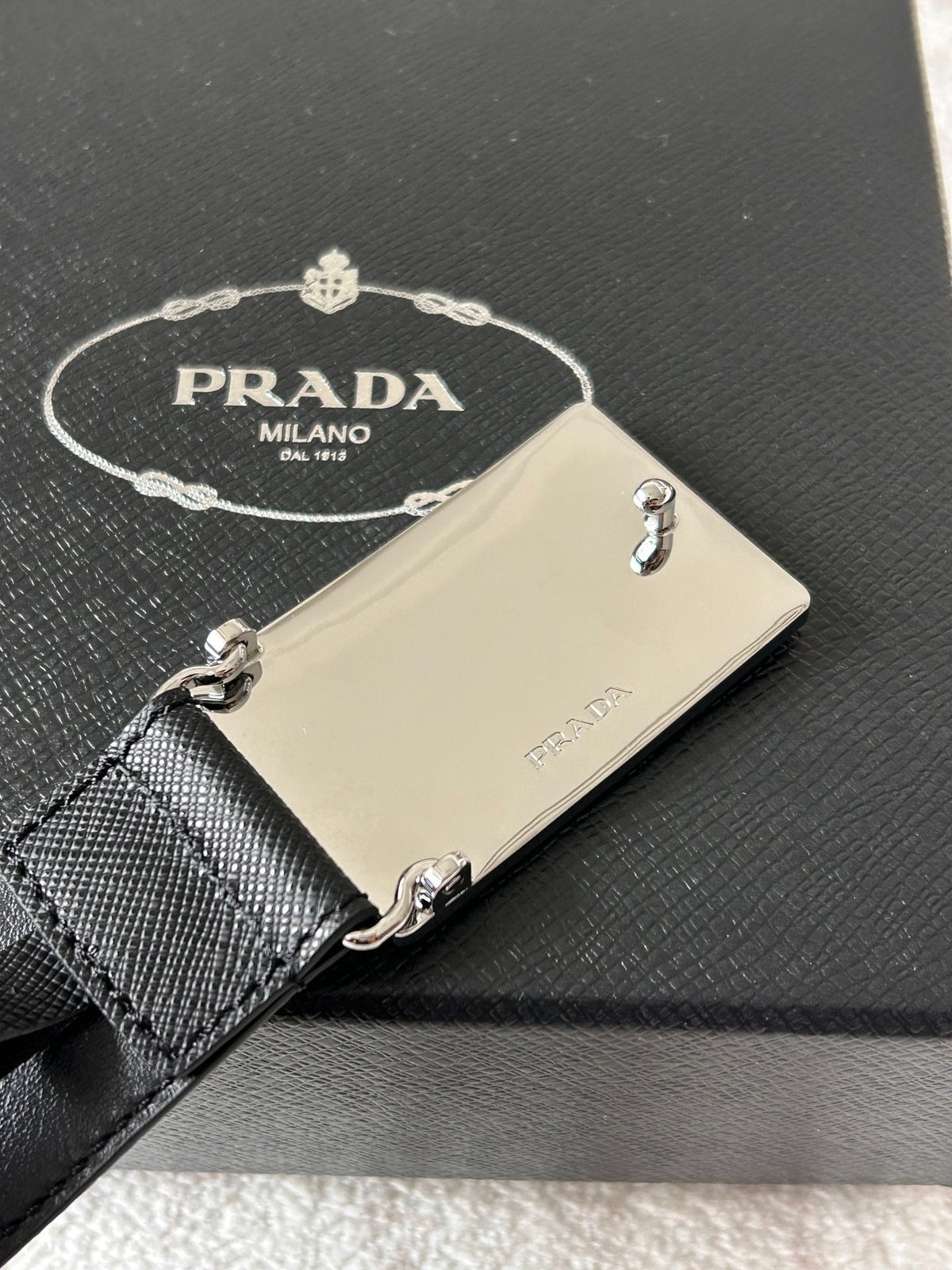 Ремінь Prada з натуральної шкіри