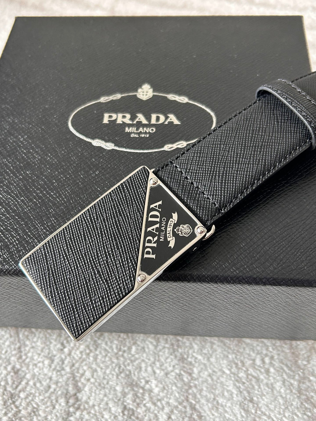 Ремінь Prada з натуральної шкіри