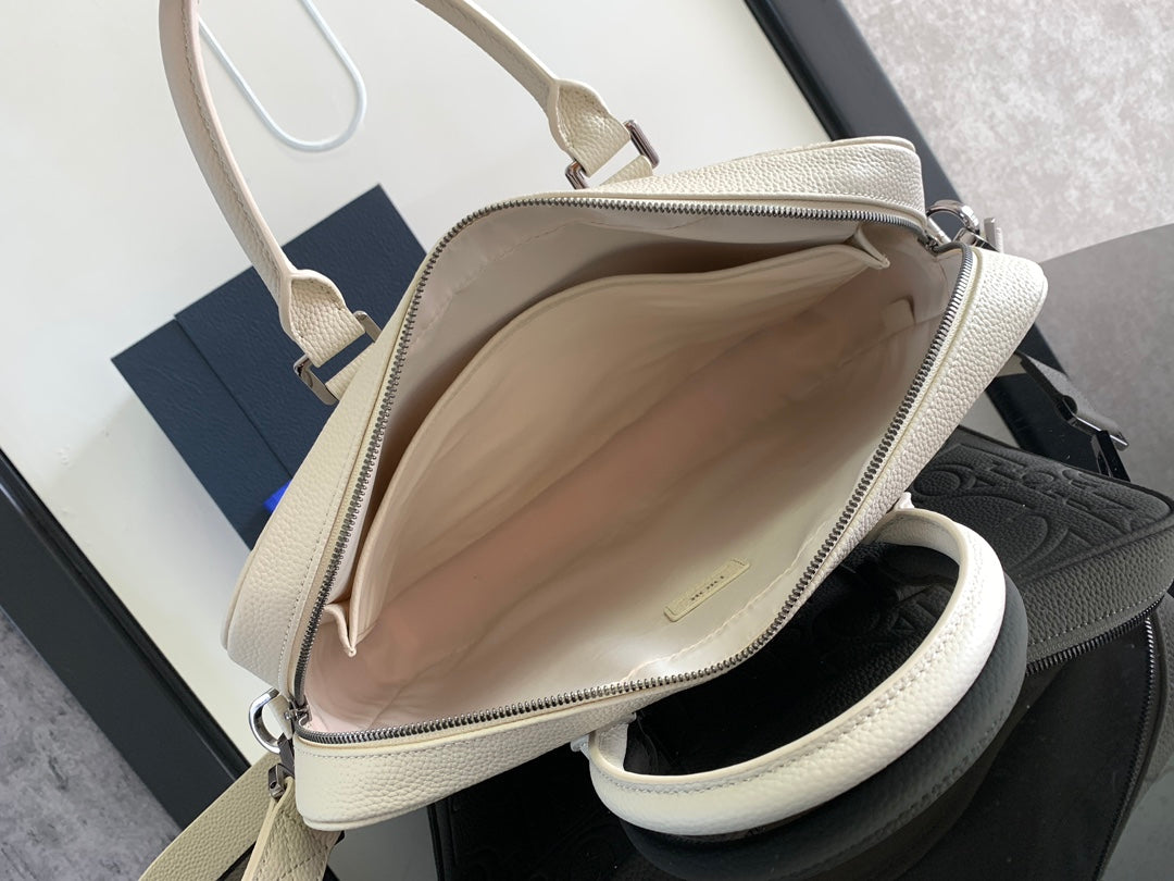 Портфель Dior із тисненої натуральної шкіри — фото 8