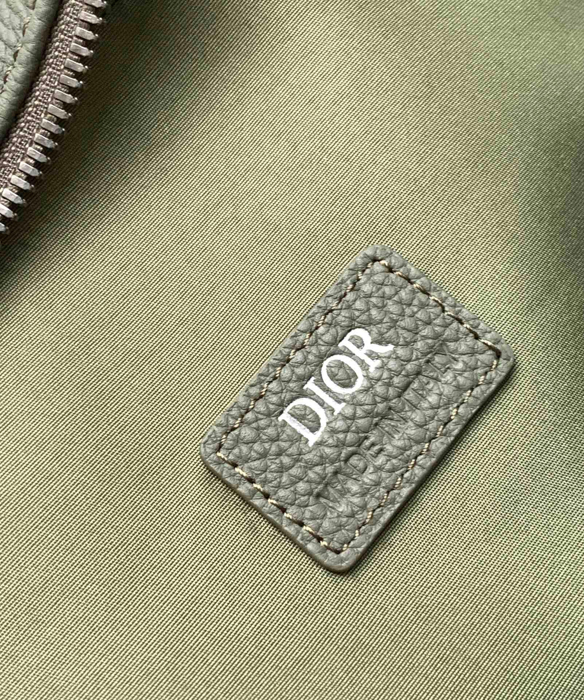 Портфель Dior Gravity із тисненої натуральної шкіри, чорний — фото 9