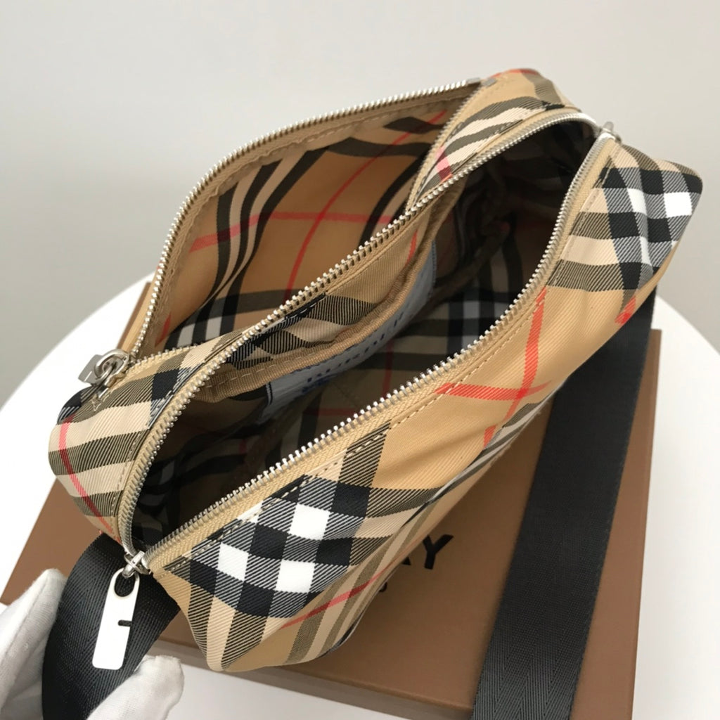 Сумка через плече Burberry — фото 7