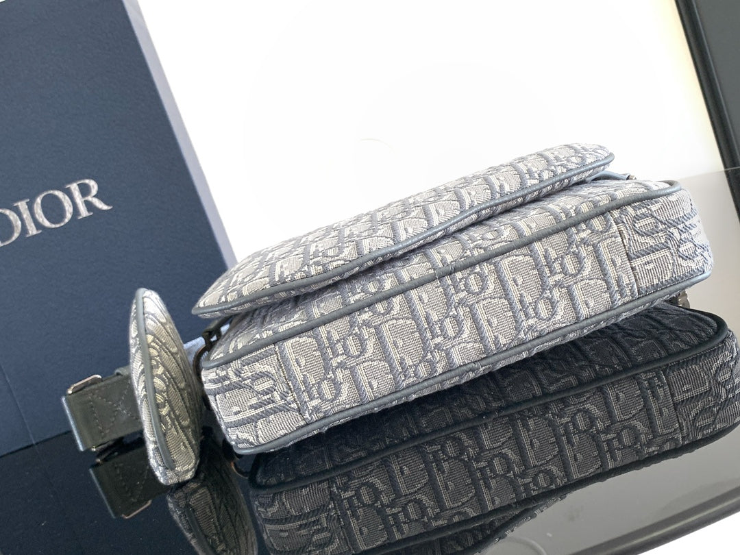 Мікросумка-трансформер Dior Saddle з нейлону — фото 4