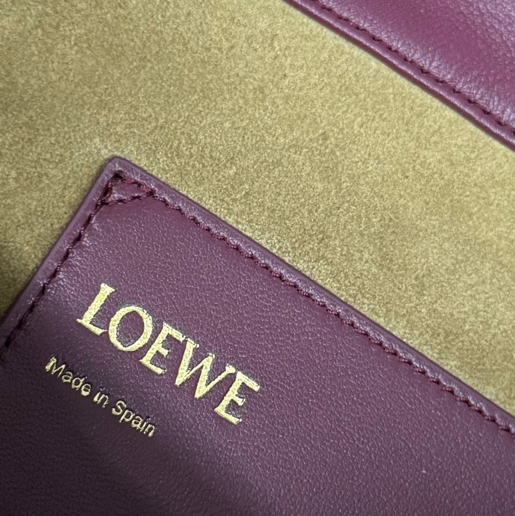 Жіноча сумка-відро Loewe Flamenco Anagram Montresor 012406