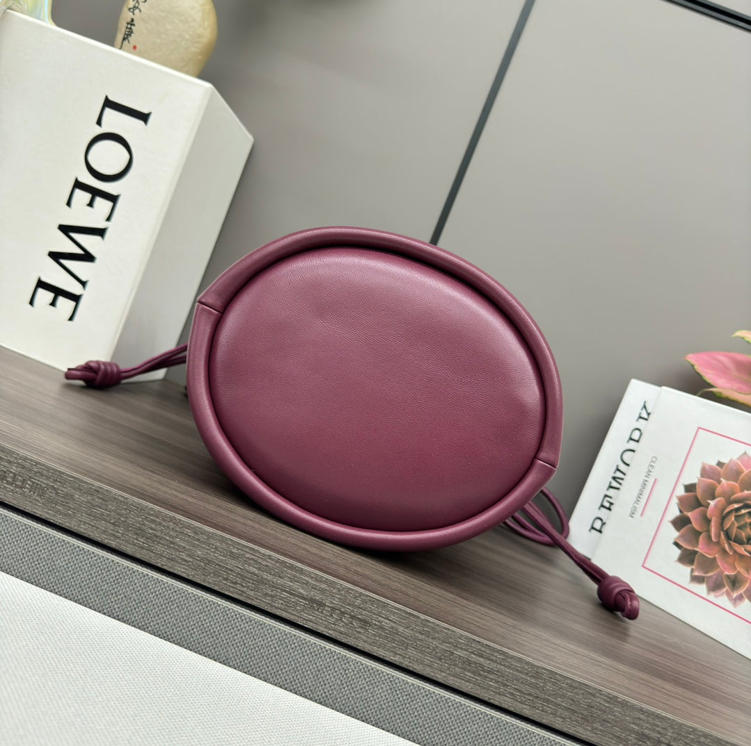 Жіноча сумка-відро Loewe Flamenco Anagram Montresor 012406