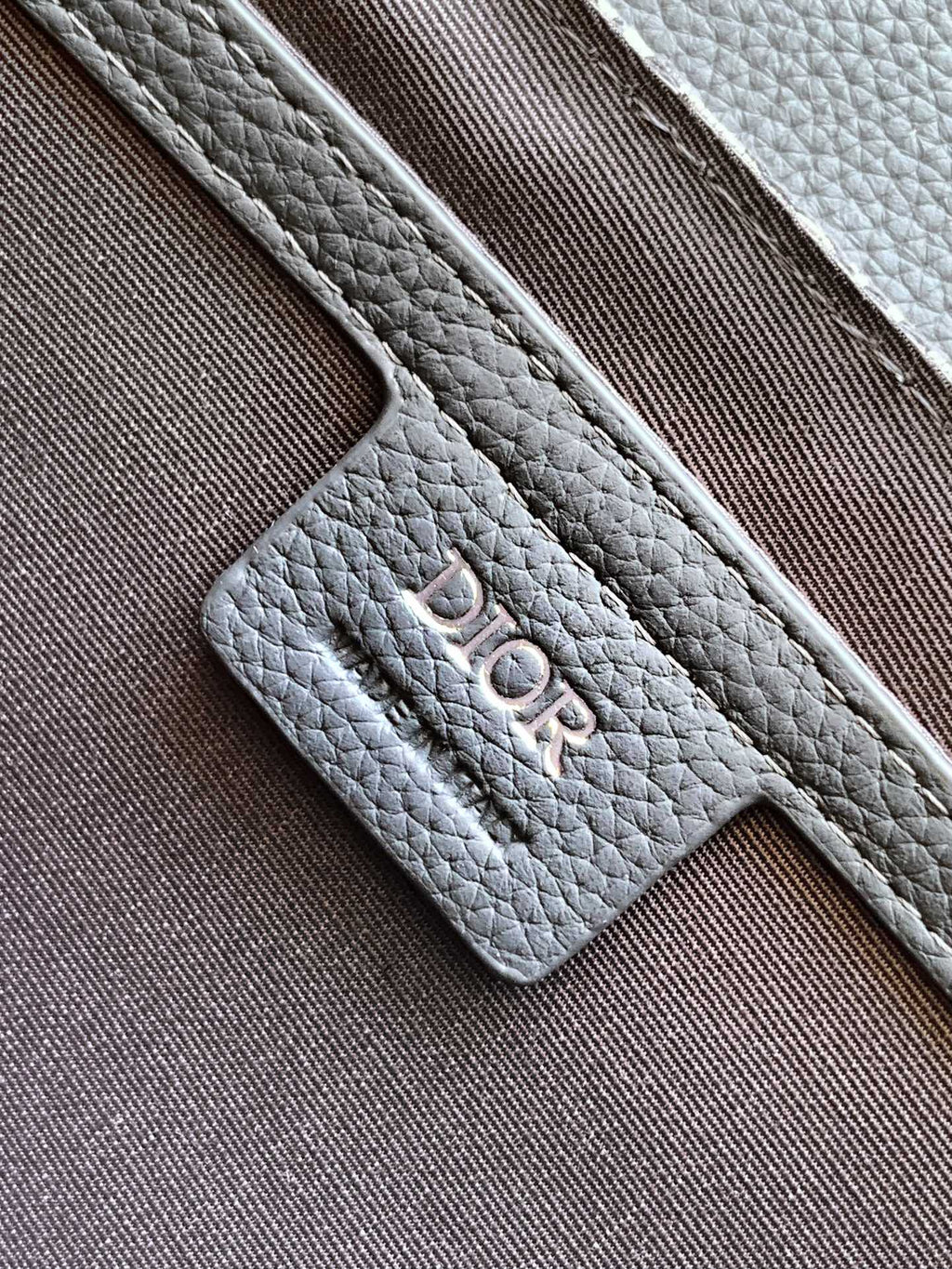 Мала сумка-месенджер Dior Saddle з натуральної шкіри — фото 9