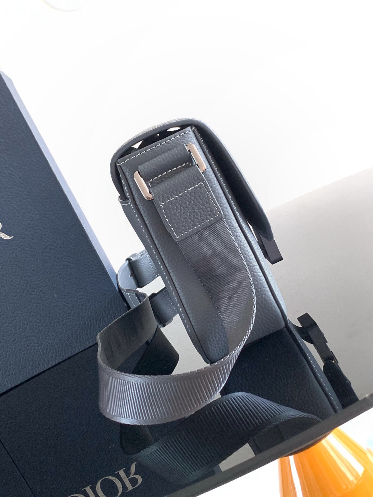 Мала сумка-месенджер Dior Saddle з натуральної шкіри — фото 2