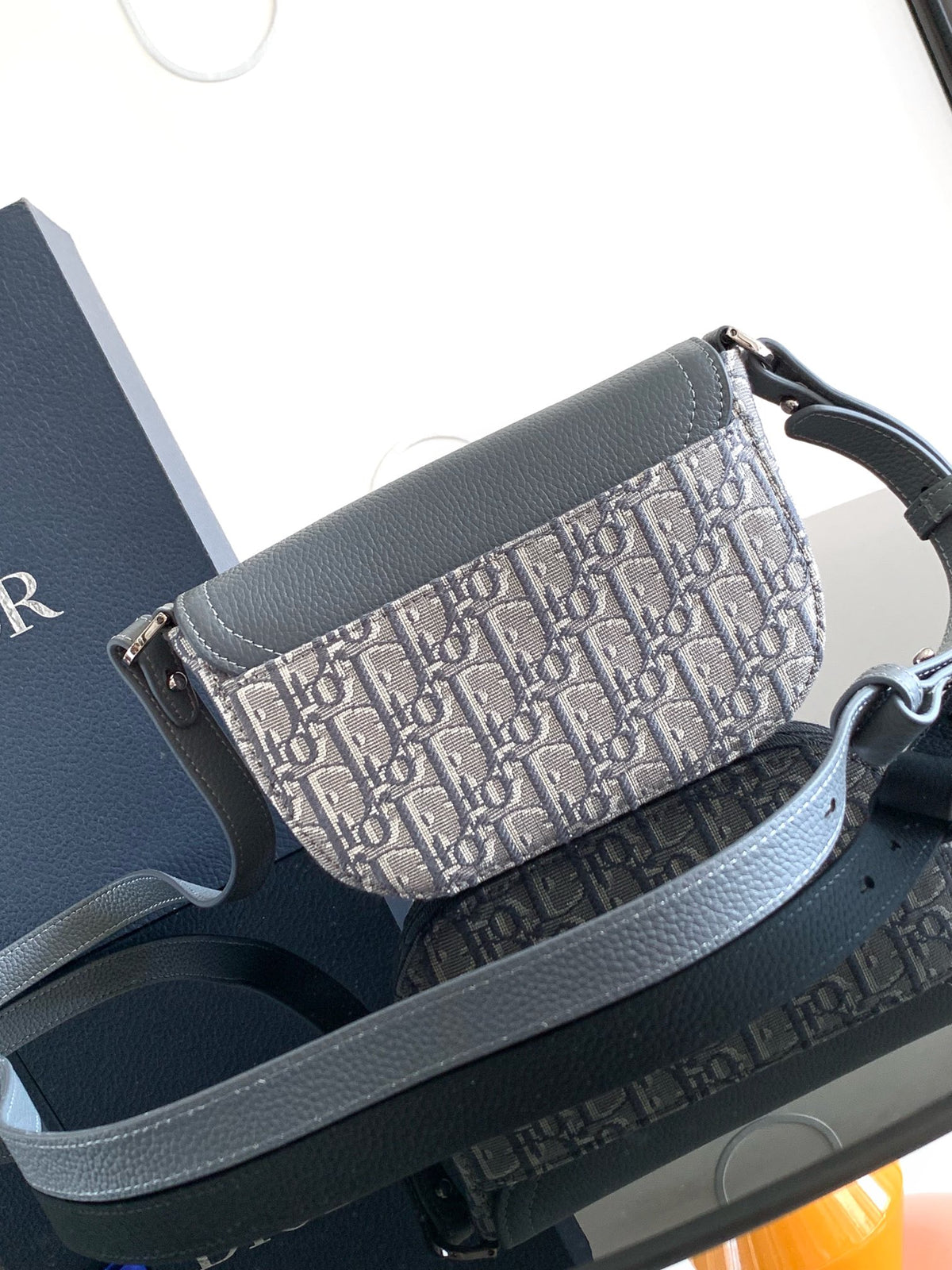 Сумка-месенджер Dior Saddle з натуральної шкіри — фото 3