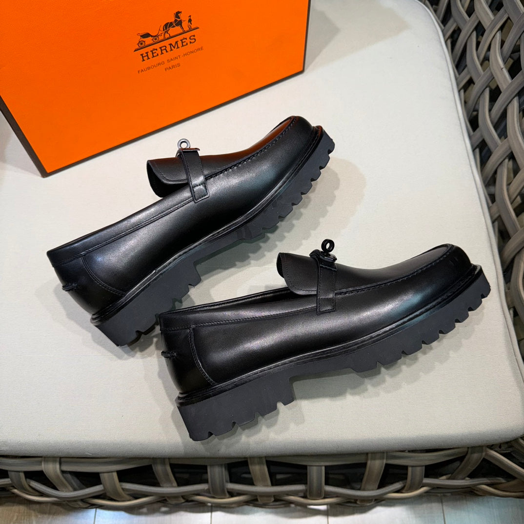 Чоловічі шкіряні туфлі Hermès золотисті