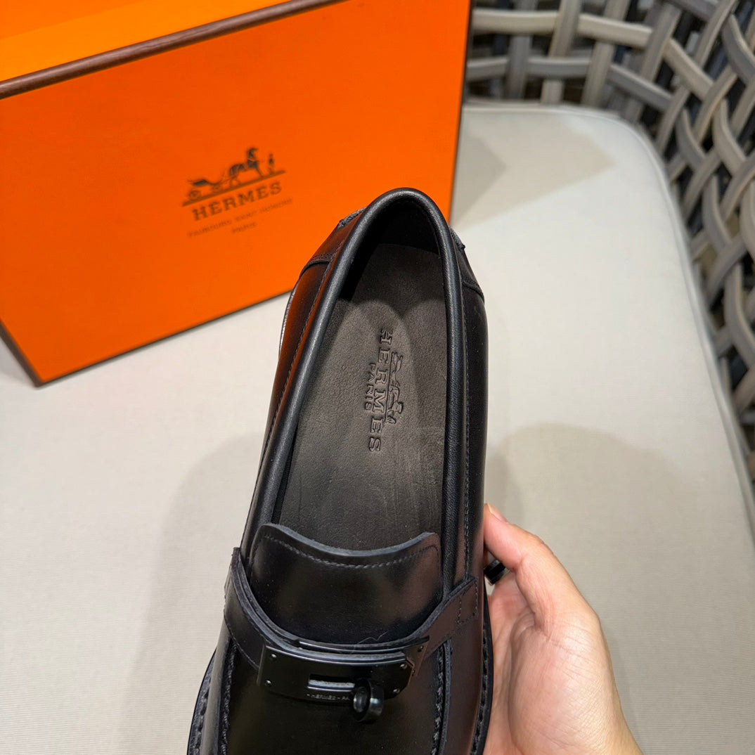 Чоловічі шкіряні туфлі Hermès золотисті