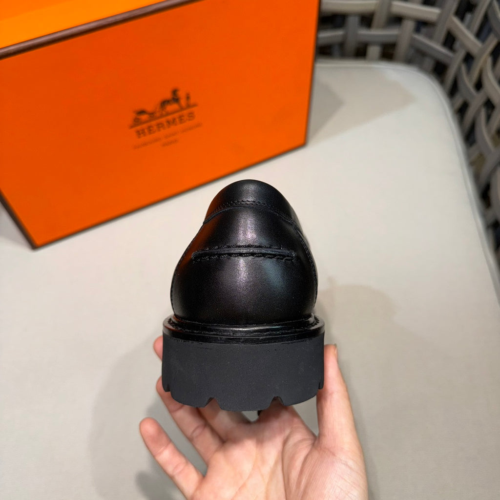 Чоловічі шкіряні туфлі Hermès золотисті