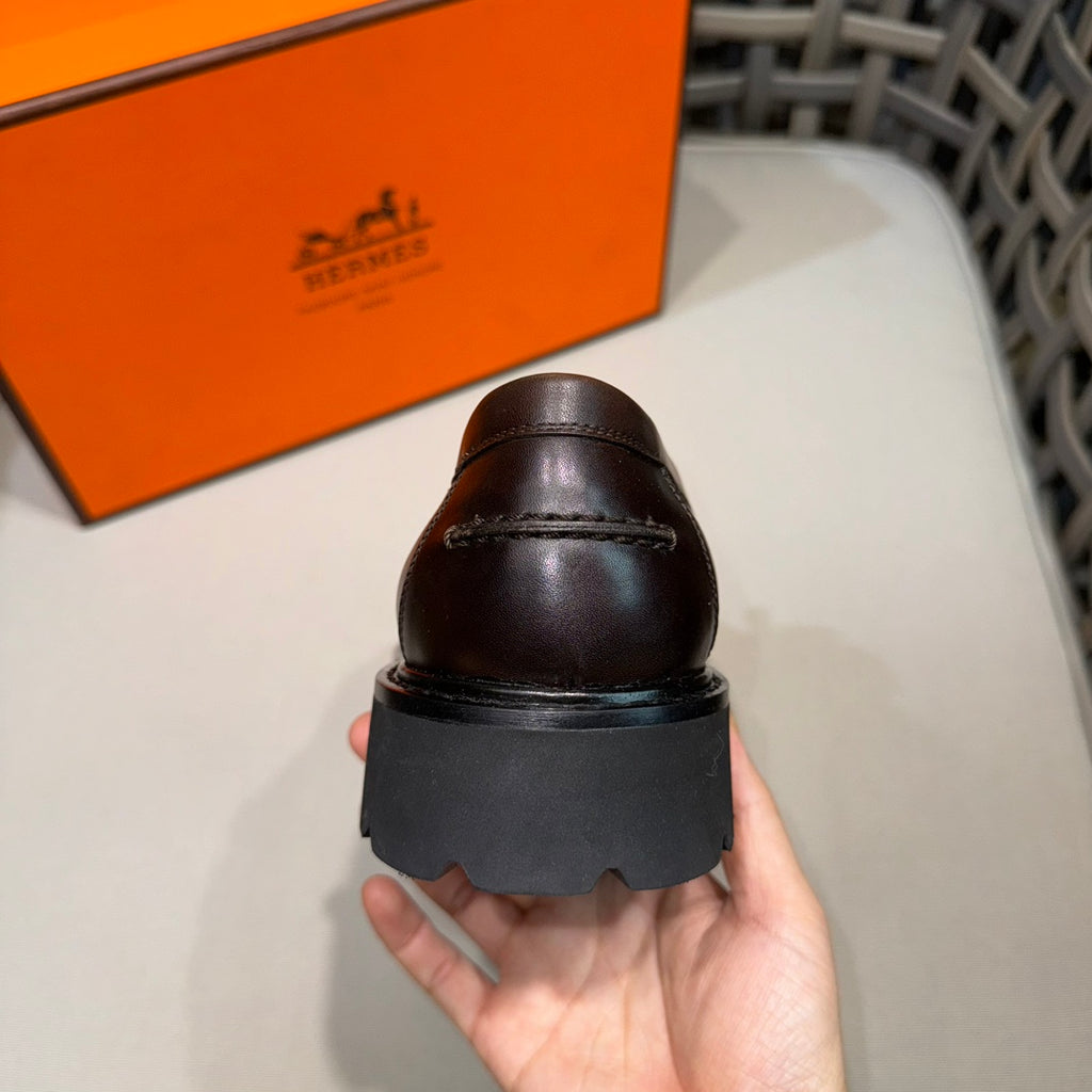 Чоловічі шкіряні туфлі Hermès золотисті