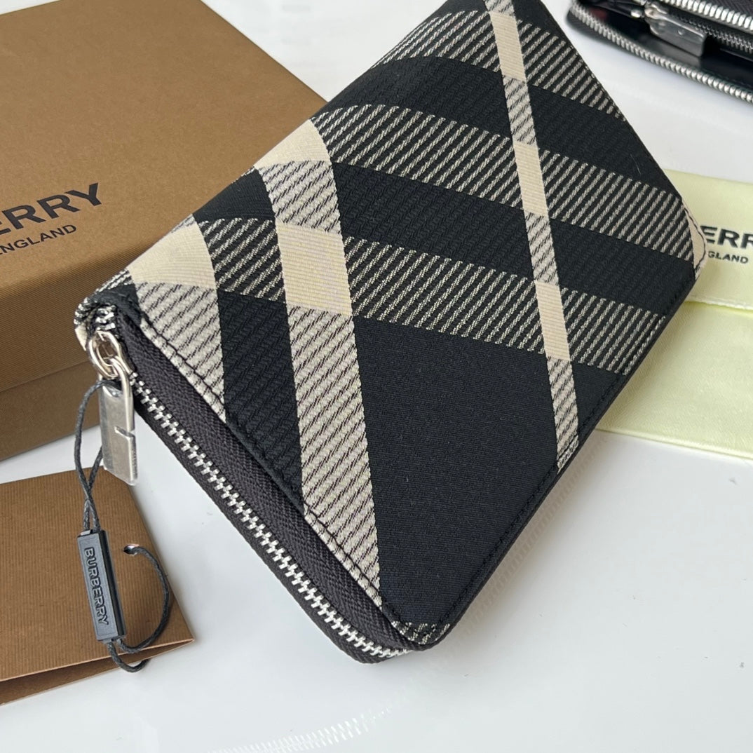 Гаманець Burberry з текстилю — фото 3