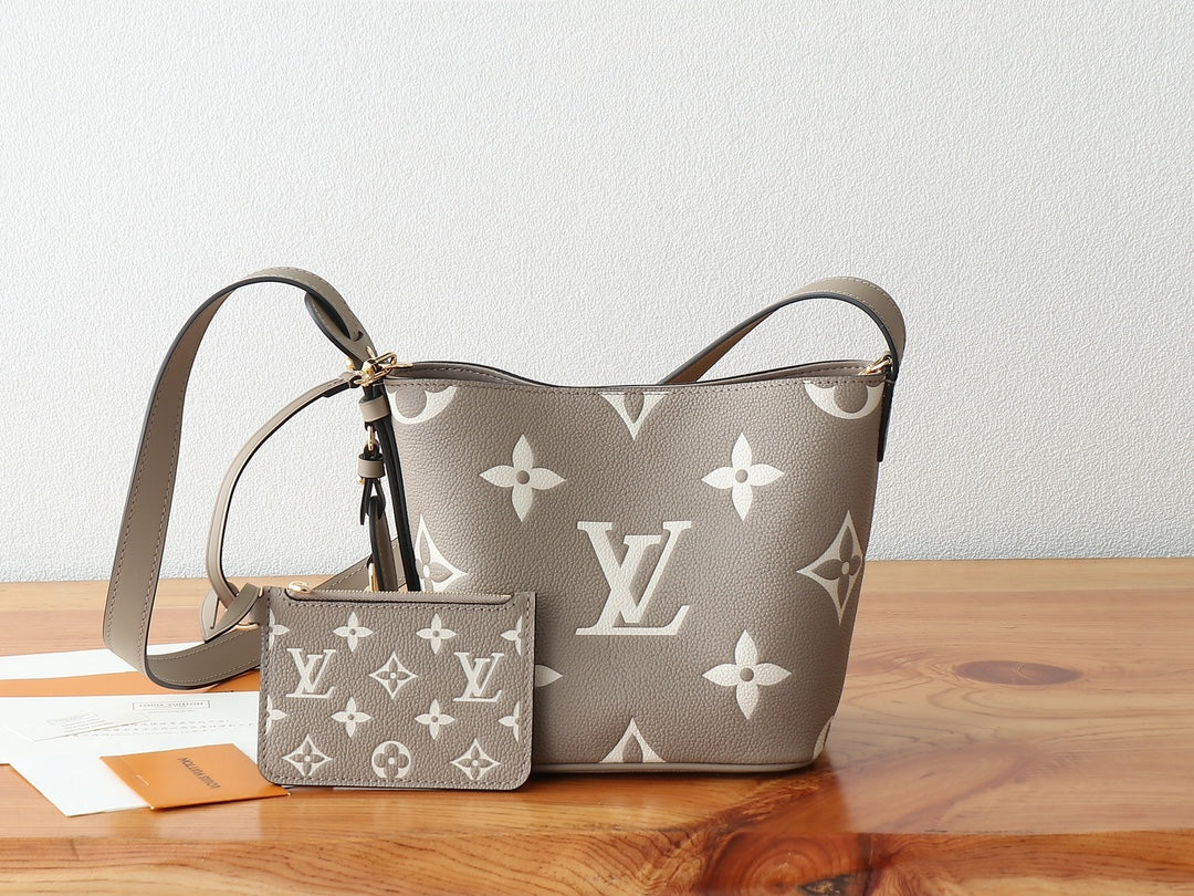 Жіноча сумка-відро Louis Vuitton Montresor