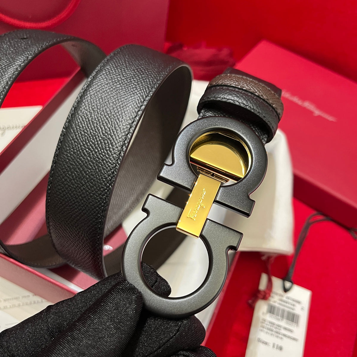 Ремінь Salvatore Ferragamo з натуральної телячої шкіри