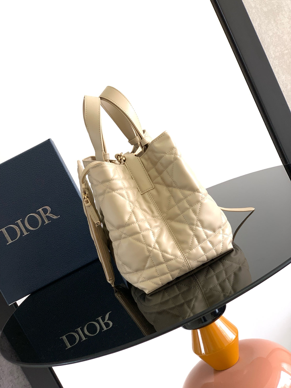 Сумка з ручками Dior Toujours з натуральної шкіри, бежева — фото 3