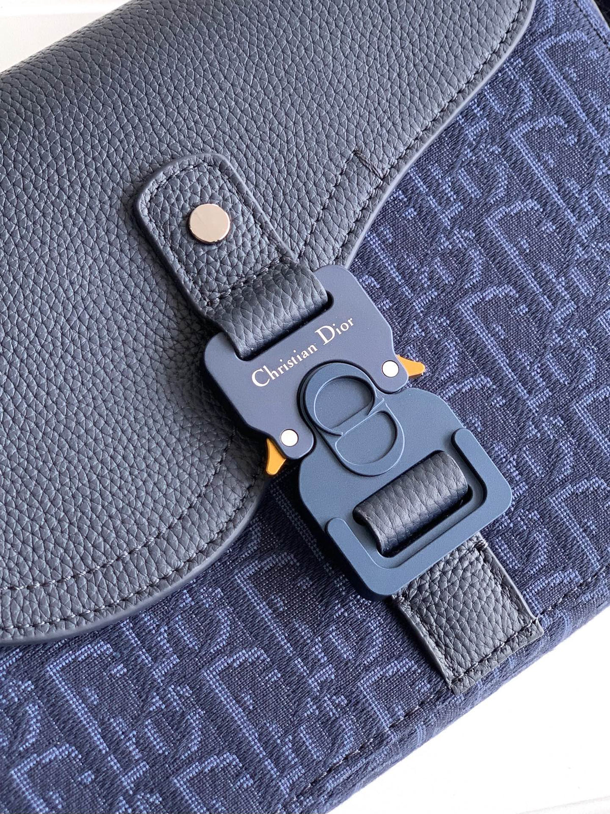 Мала сумка-месенджер Dior Saddle з натуральної шкіри — фото 6